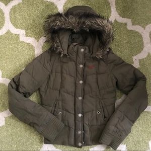Hollister Puffer Jacket ✨ Parka Hood ✨ Size M
